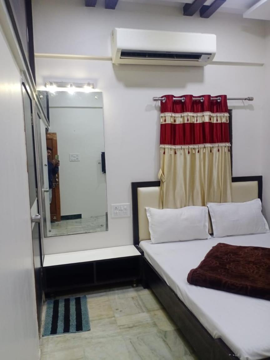 Hotel Roshan Palace Ambaji Экстерьер фото